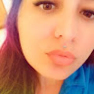 Meet your Posher, Kira